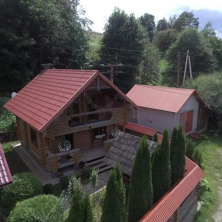 Затишний Будиночок Bukovets Exterior photo